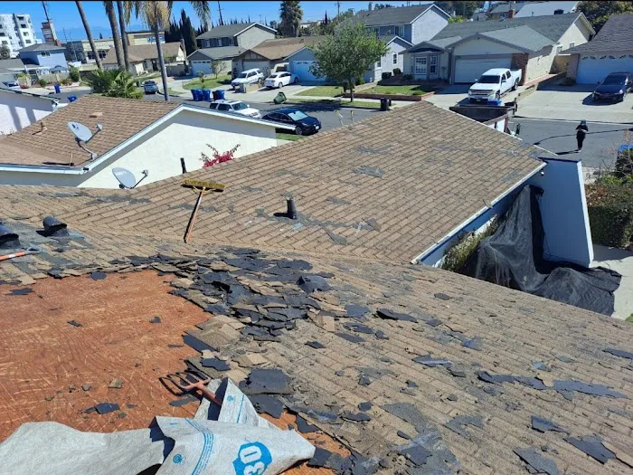 ARIAS ROOFING CORP Picture 9