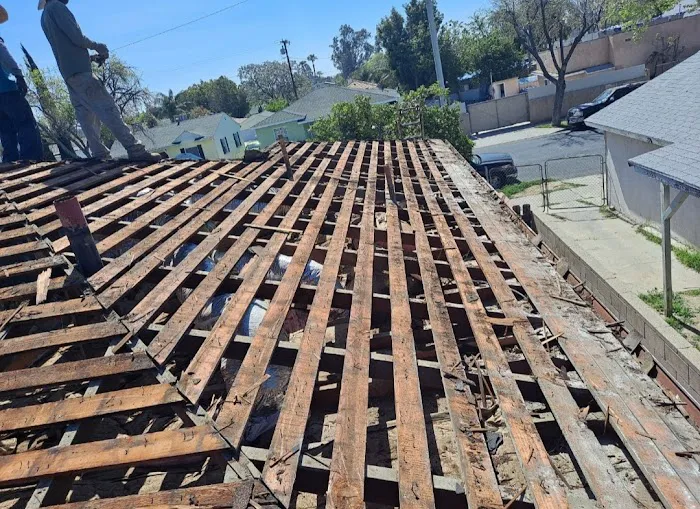 ARIAS ROOFING CORP Picture 10