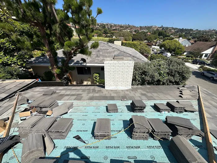 Roof Repair Specialist Picture 9