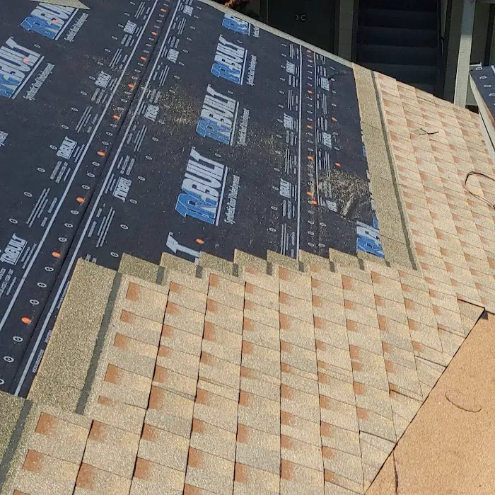 Pyramid Roofing Picture 4