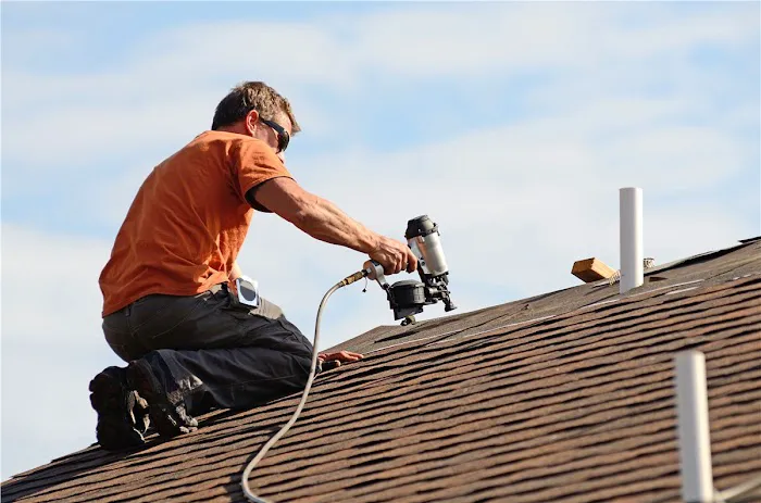 Top Notch Roofing Picture 1