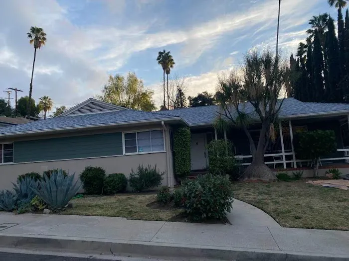 Golden West Roofing Service, Inc. Picture 1