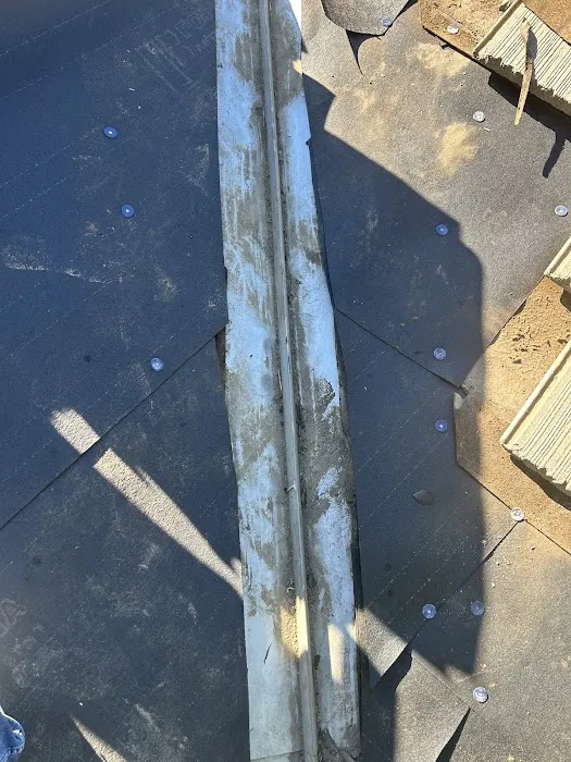 Over & Above Roofing LLC Picture 3