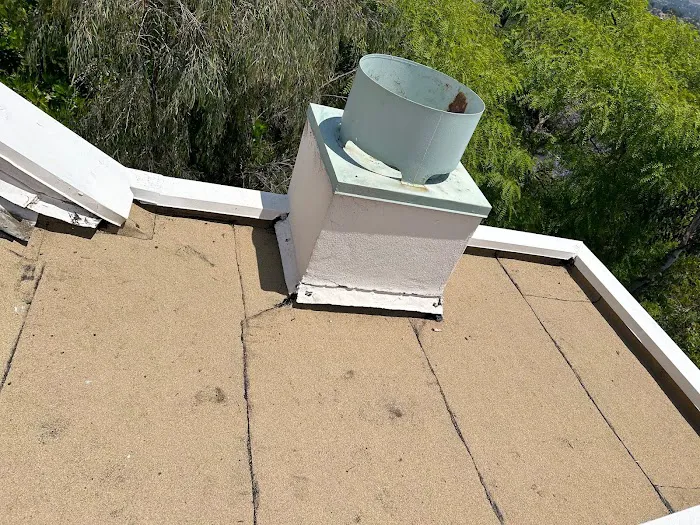 Over & Above Roofing LLC Picture 4