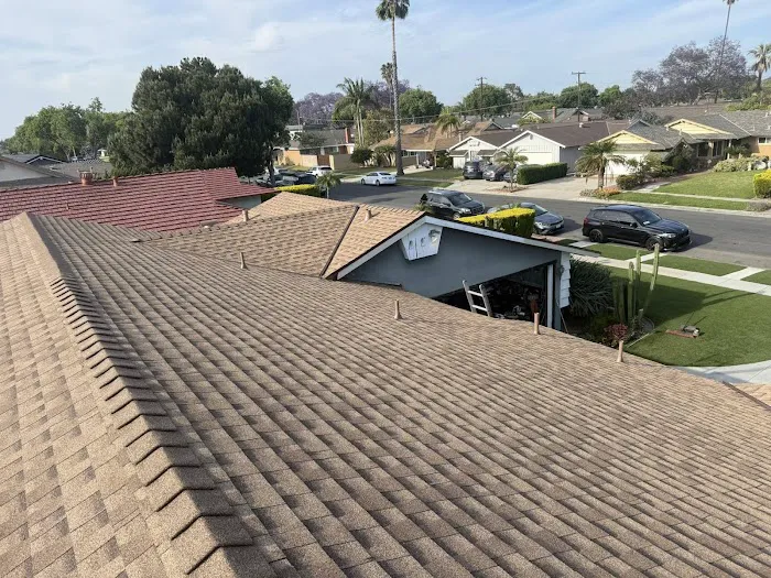 Luis Mendoza Roofing Picture 10