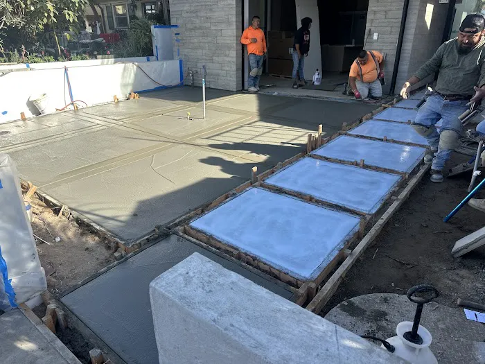 Top Roofing Solution Contractor Santa Ana Picture 1