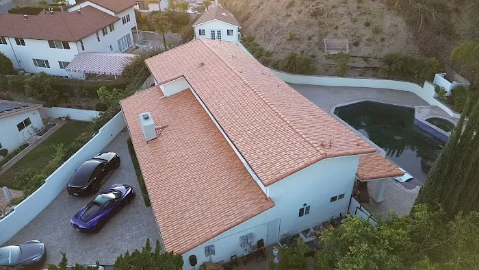 Top Roofing Inc. Picture 4