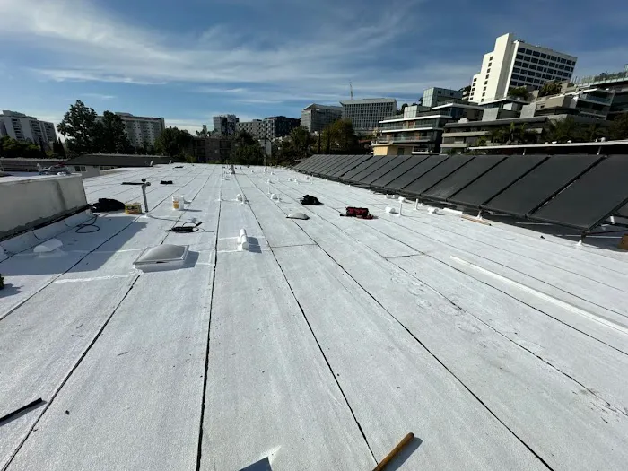 Top Roofing Inc. Picture 3