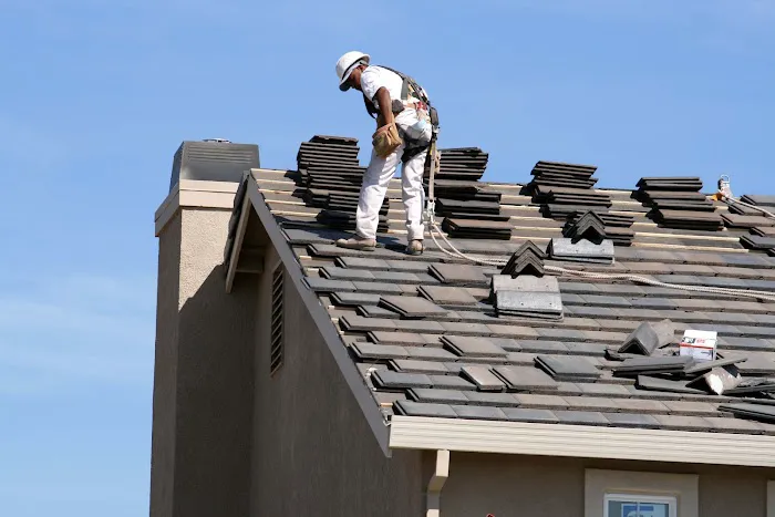 R- Repairs | Roofing & Install Pros Picture 1