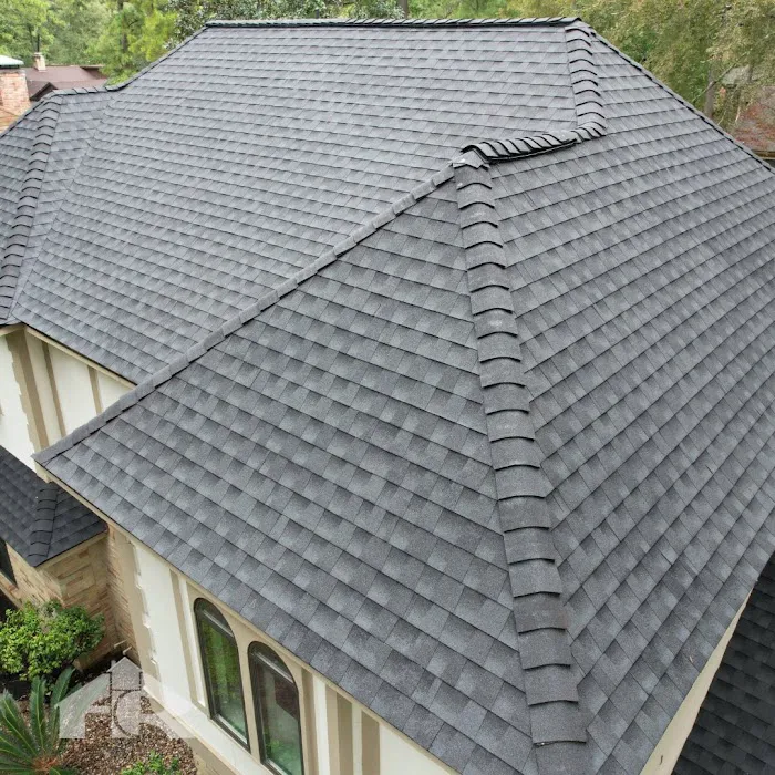 GOLDEN HEIGHTS ROOFING Picture 4