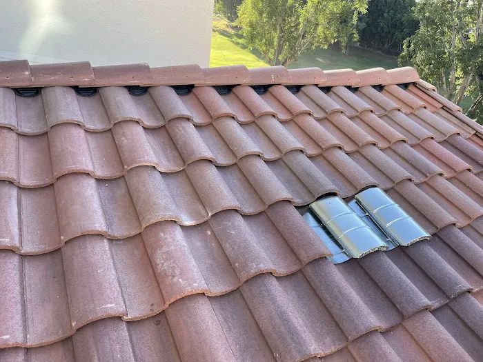 Surianaroofing Picture 3