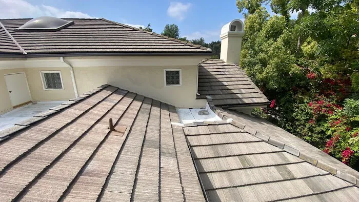 Roof Repair Specialist Picture 4