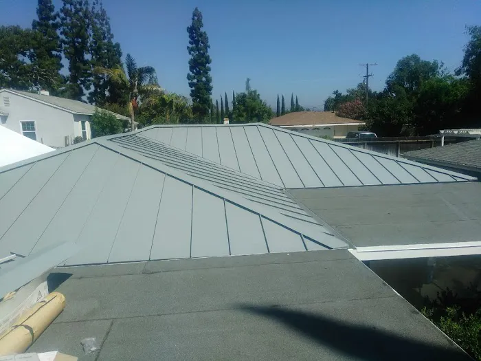 Alvarez Alvarez ROOFING inc Picture 5