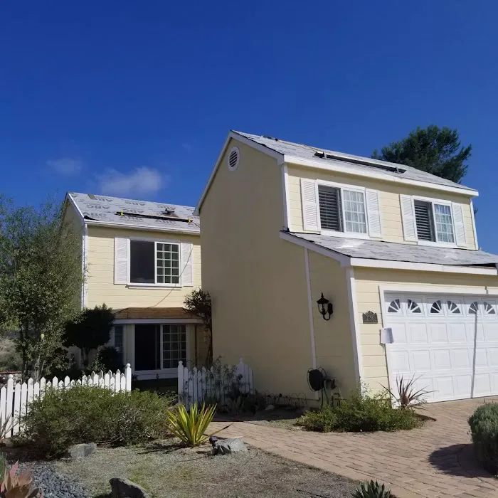 Alvarez Alvarez ROOFING inc Picture 7