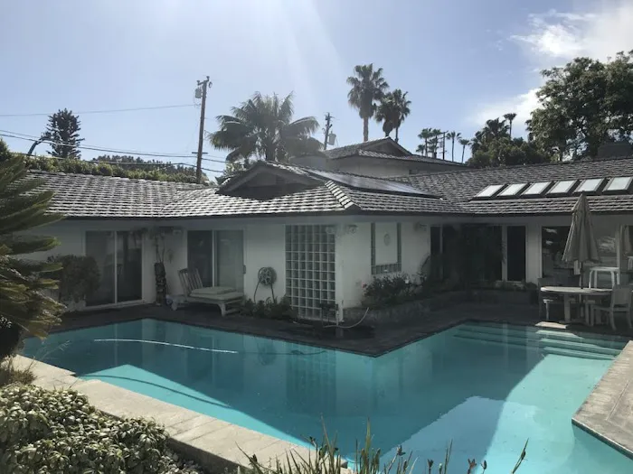 Estrada Roofs Picture 3