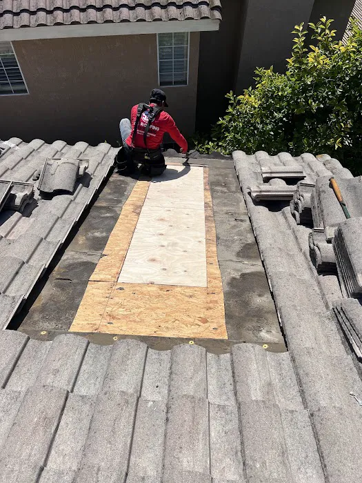 SG Roofing LLC Picture 3