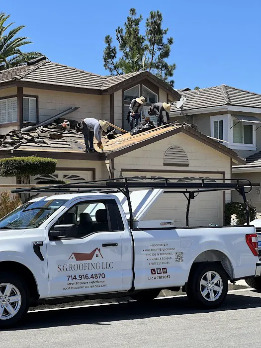 SG Roofing LLC Picture 7