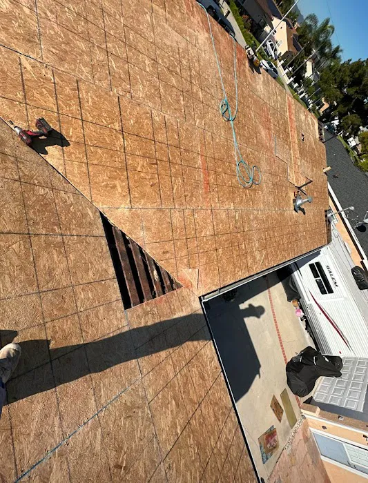 ARROW ROOFING SERVICES Costa-Mesa Picture 1