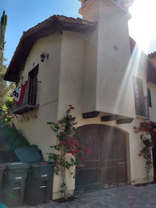 Gold Star Roofing Co Picture 2