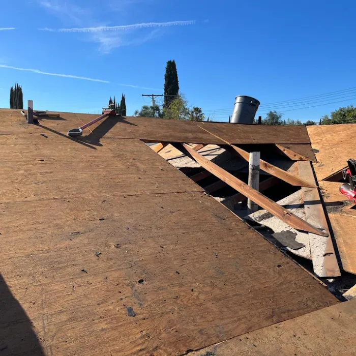Northridge Roofing Solutions Picture 2