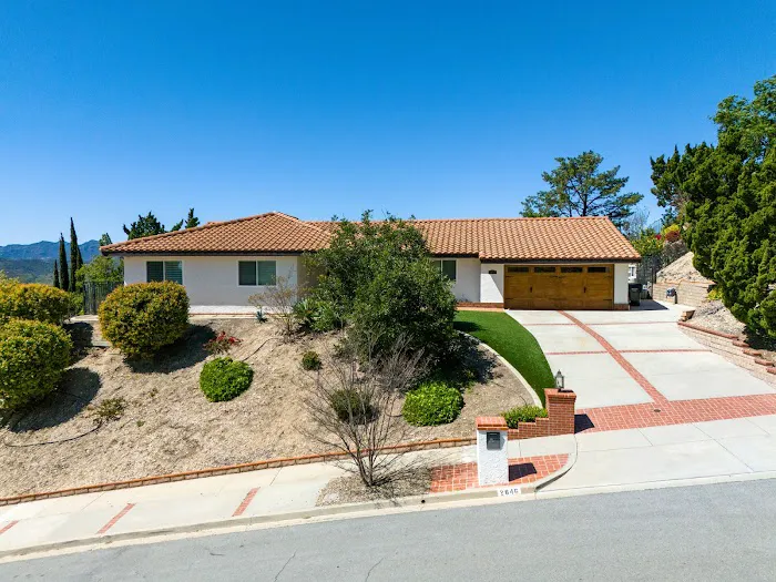 LocalRoofs Picture 2