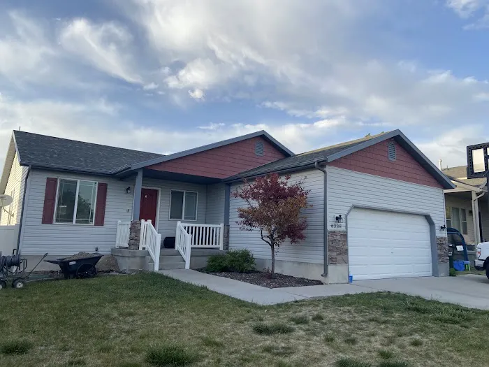 J D Roofing Company Picture 1