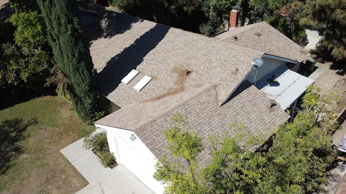 Bumble Roofing of Los Angeles Picture 4