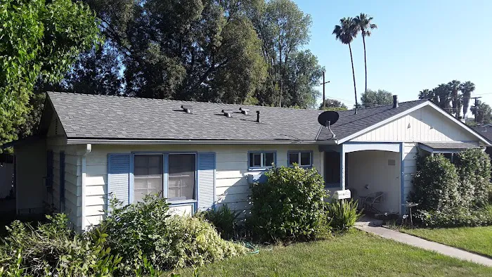 Bumble Roofing of Los Angeles Picture 10