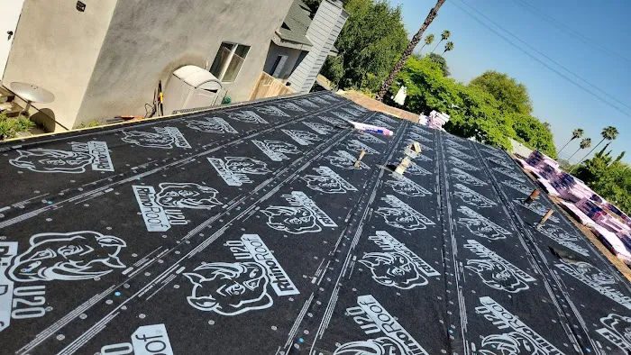 Valley Roofing Picture 1