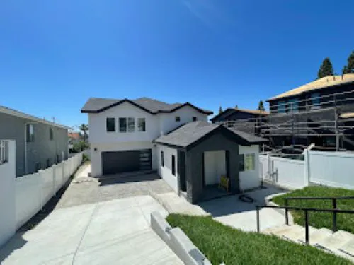 Latinos Home Solutions Inc Picture 2