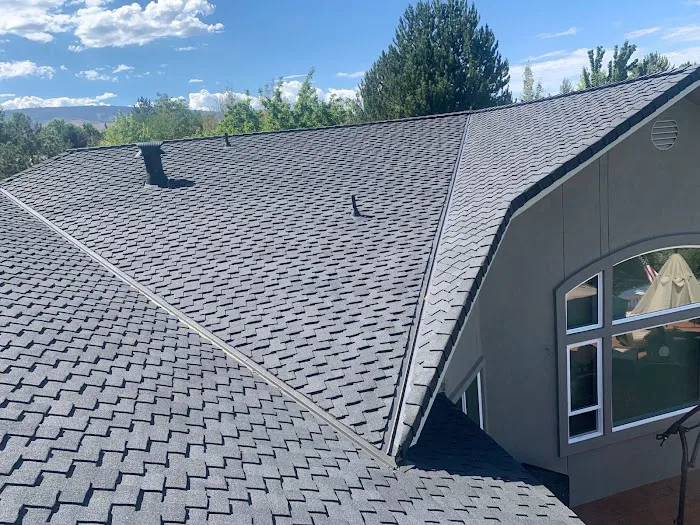 High level roofing Picture 2