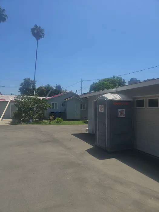 Local Roofer Inc Picture 1