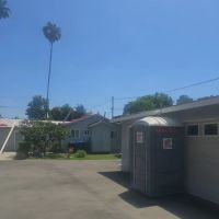 Local Roofer Inc ico