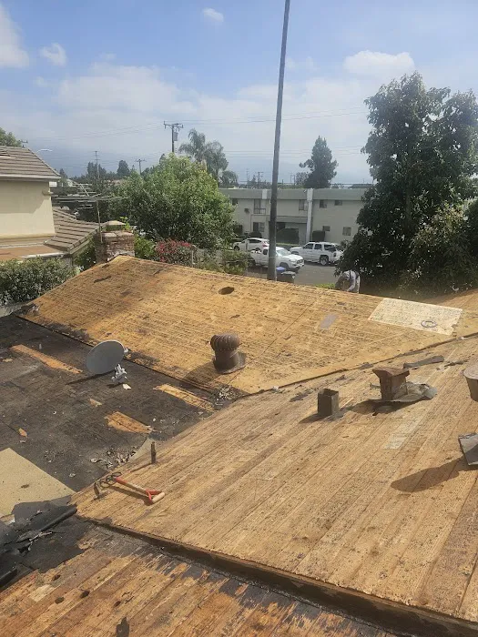 Local Roofer Inc Picture 3