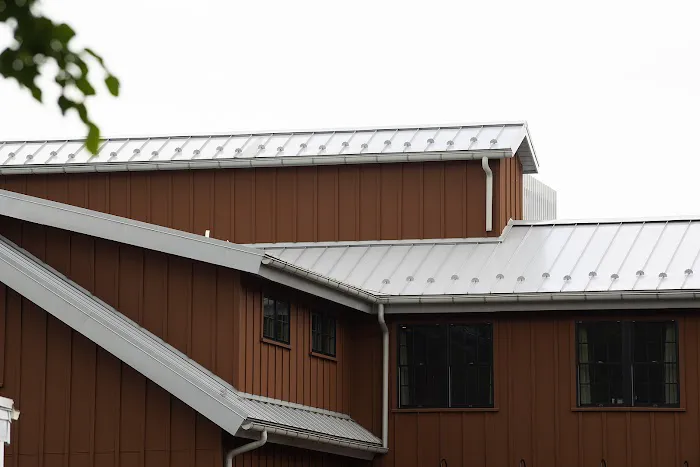 Berry Roofing & Solar Picture 9