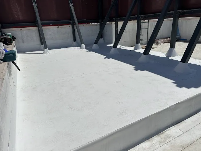 MARIA & OSCAR ROOFING LLC Picture 6