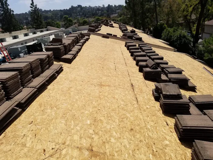 Imperial Roofing & Gutters inc. Picture 3