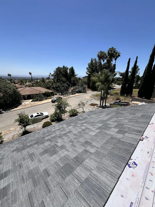 J & R Elite Roofing - Moreno Valley Picture 6