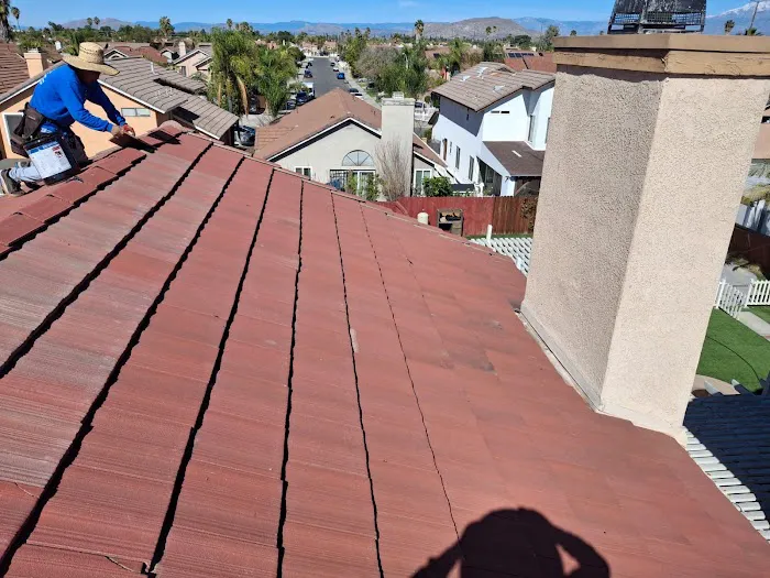 J & R Elite Roofing - Moreno Valley Picture 9