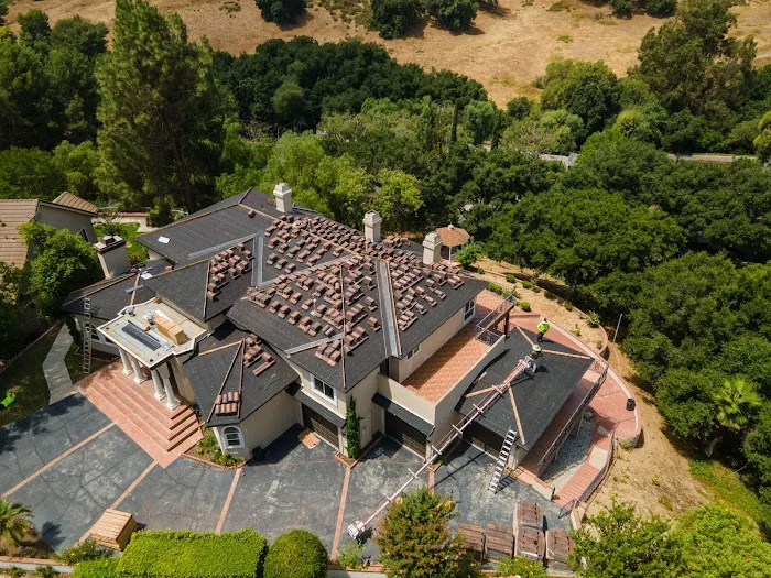 Calcom Roofing, Inc. Picture 4