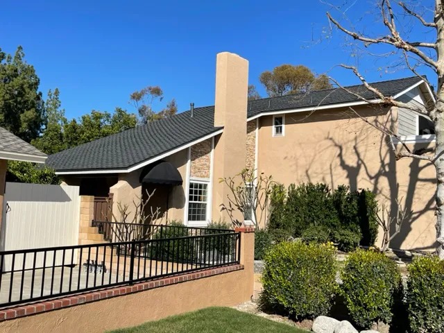 AJ ROOFING Picture 4