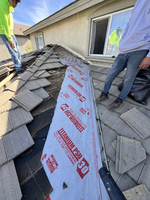 KRGS ROOFING Picture 4