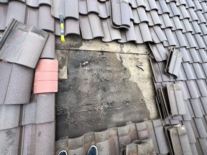 KRGS ROOFING Picture 1