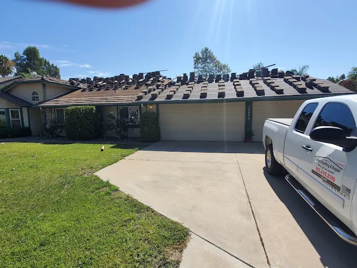 COLLINS ROOFING & REPAIR Picture 6