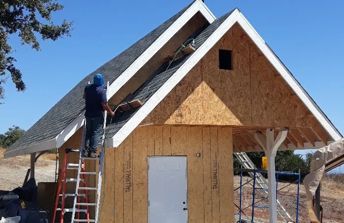 Al's Roofing Picture 1