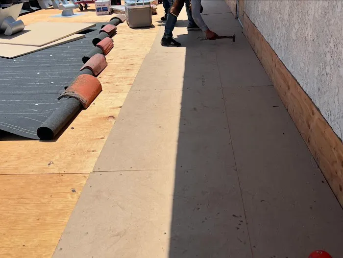 Rocket Roofing Picture 3