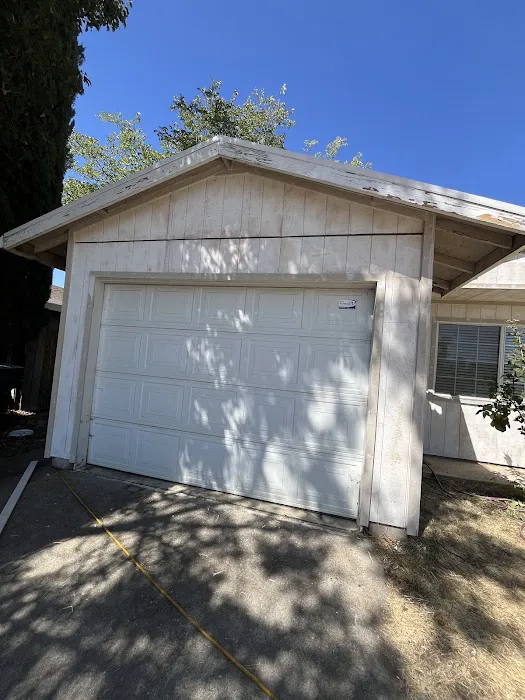 Artistic Roofing Picture 3