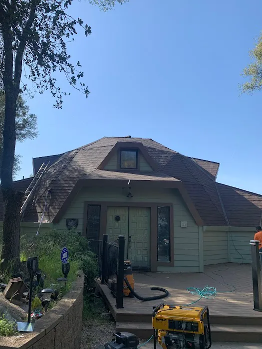 Artistic Roofing Picture 2