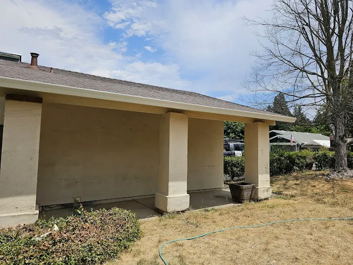 gonzalez roofing Picture 3