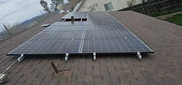 gonzalez roofing Picture 8